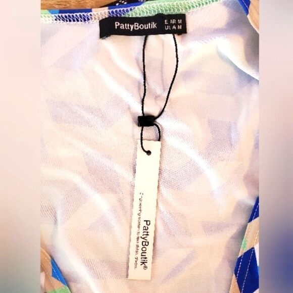 PATTYBOUTIK Dress - Picture 8 of 8